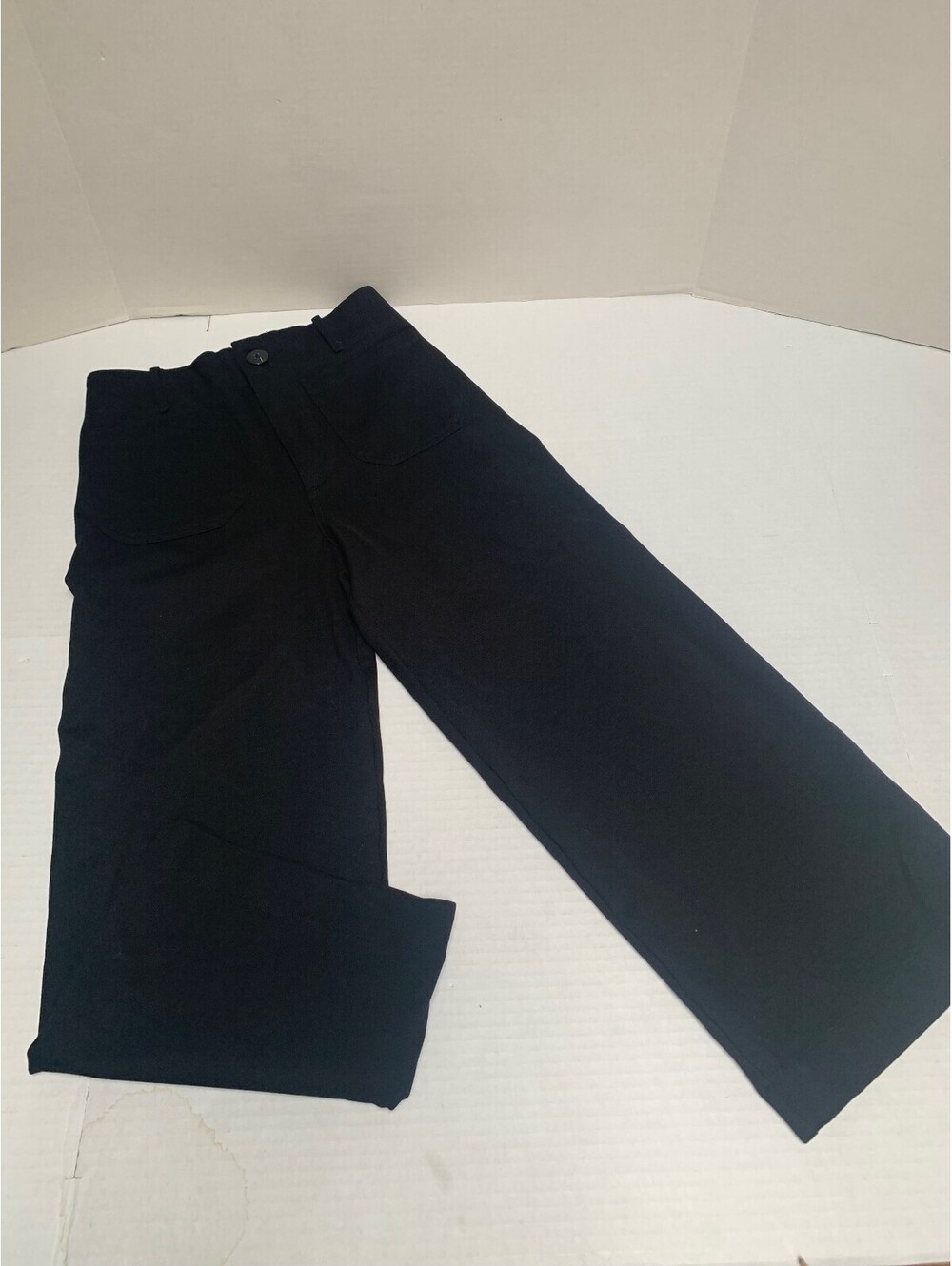 Tahari Womans Size 4 Black Wide Leg Cropped Pants